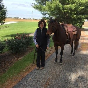 Meet your Posher, Sara